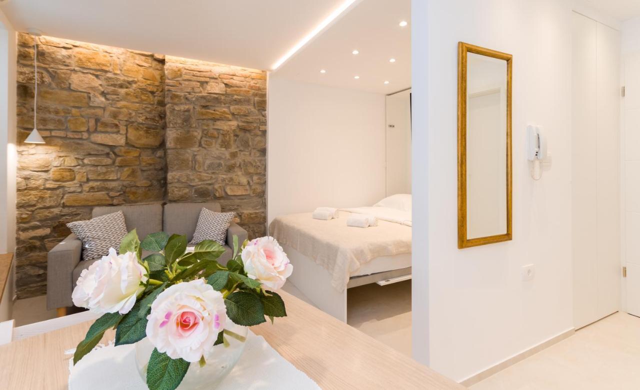 Studio Apartment Tetida By Locap Group Piran Extérieur photo